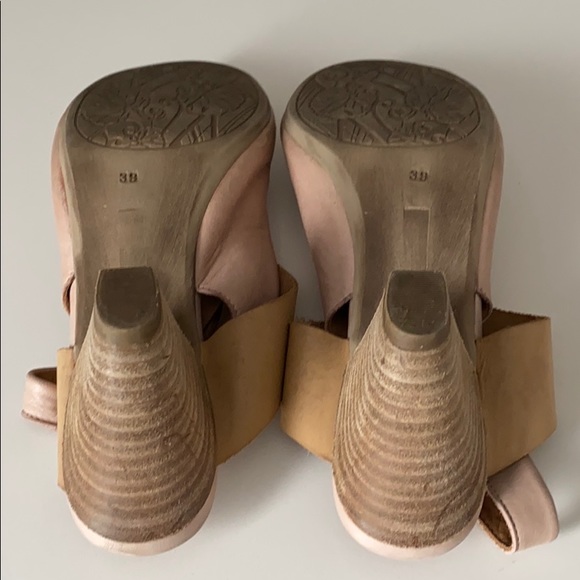 Bueno Sandals - Picture 6 of 6